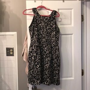 Black and white A-line Loft dress